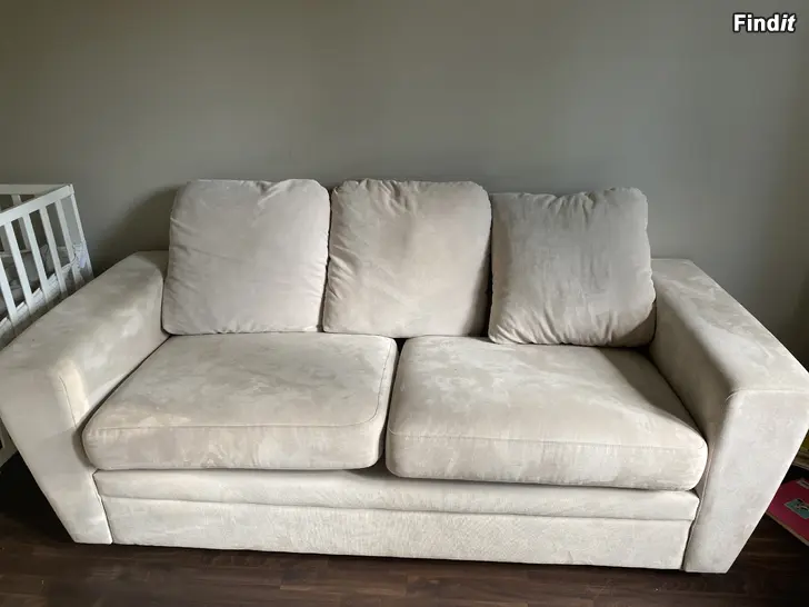 Säljes Soffa