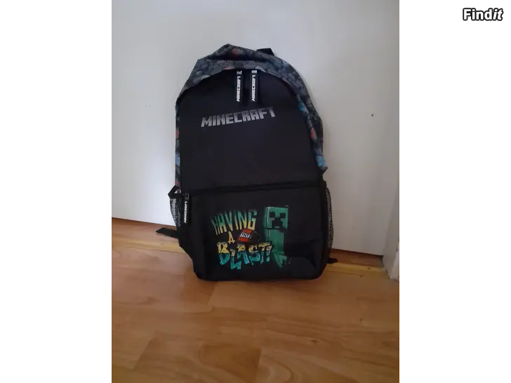 Myydään Minecraft reppu