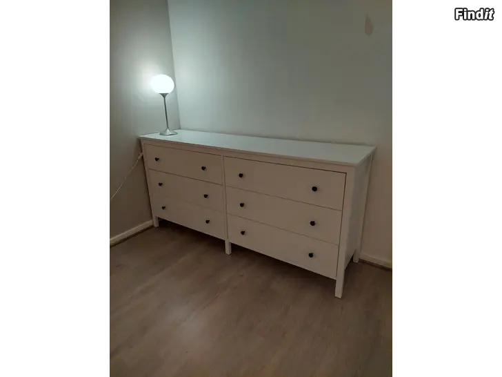 Myydään Iso lipasto - Stor byrå