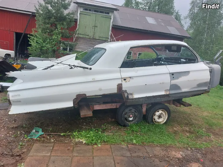 Myydään Cadillac Fleedwood 4d ht -61