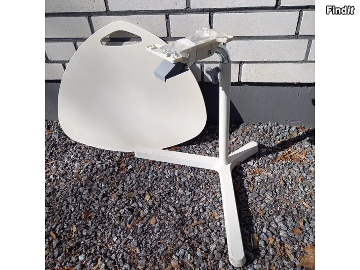 Myydään Pöytä, kallistettava ja korkeussäädettävä