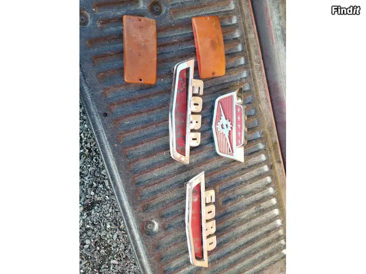 Säljes Ford 1965 merkit