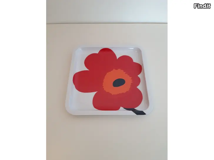 Myydään Marimekko