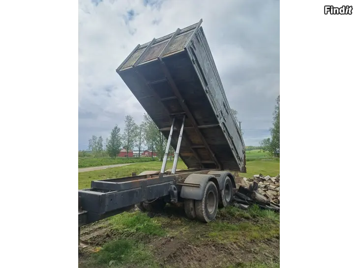 Säljes Traktorsläp