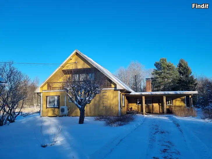Myydään Hus på Bergö