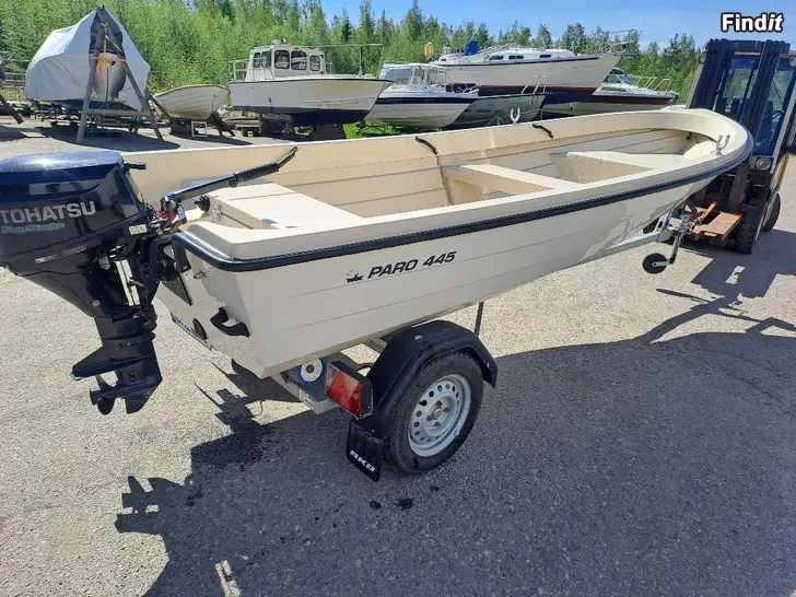 Myydään Paro 445 2026 ja Tohatsu 9,8 4-tahti 2014