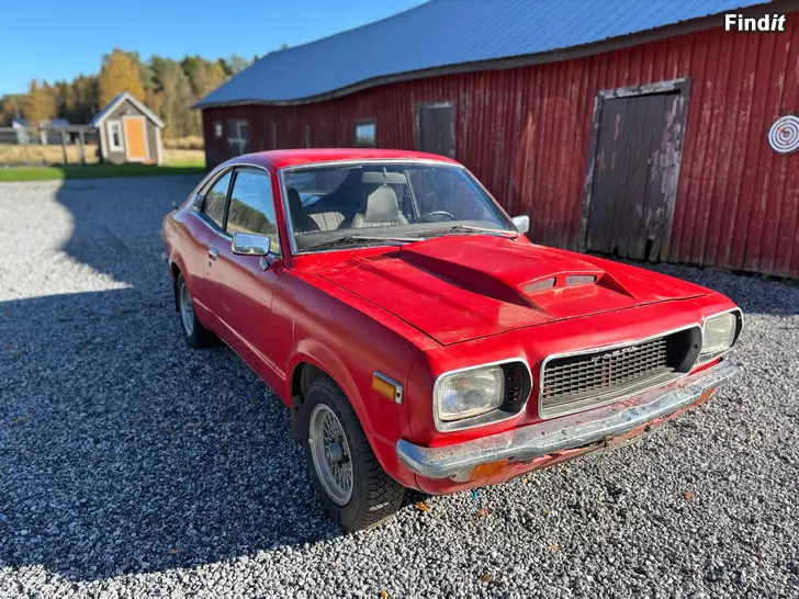 Säljes Mazda Savanna deluxe coupé 1974