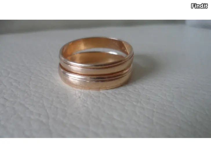 Säljes Kultasormukset koko 18,5 ja 19,5 hinta 170e/kpl