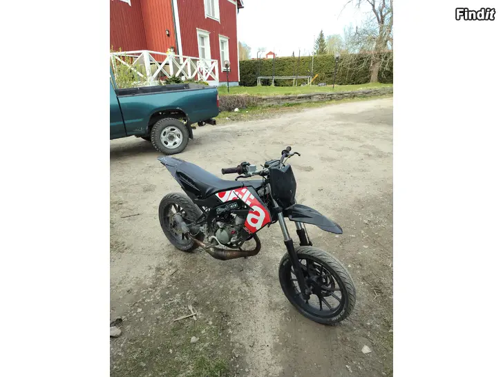 Säljes Aprilia SX50