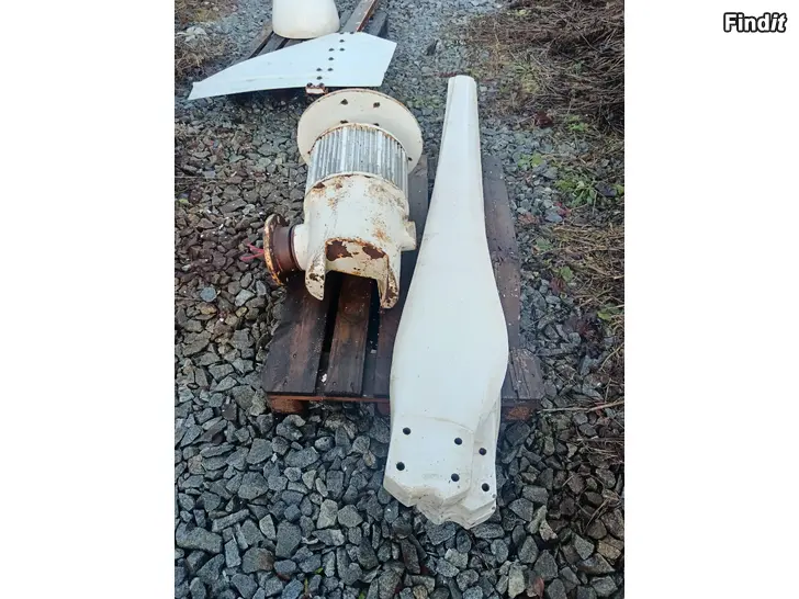 Säljes Vindmölla för privat bruk