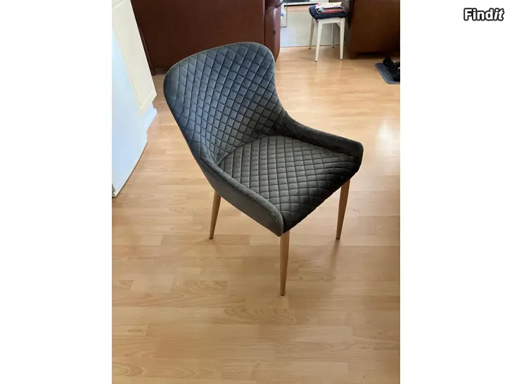 Säljes Gråa sammet plych stolar 6 stycken