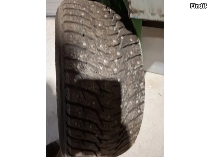 Myydään Mercedes vinterdäck paket