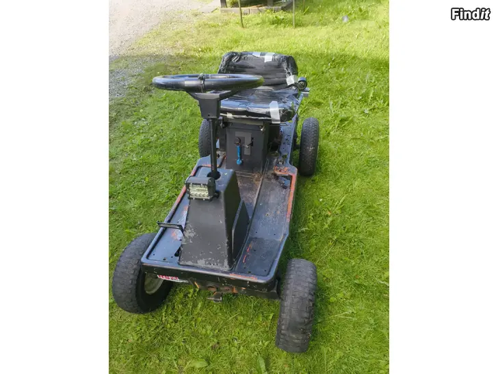 Säljes Traktorgräsklippare