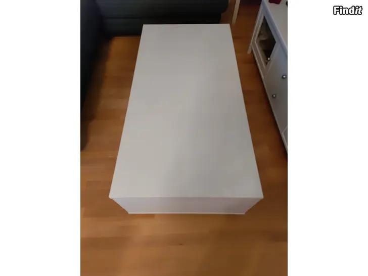 Säljes Vitt soffbord