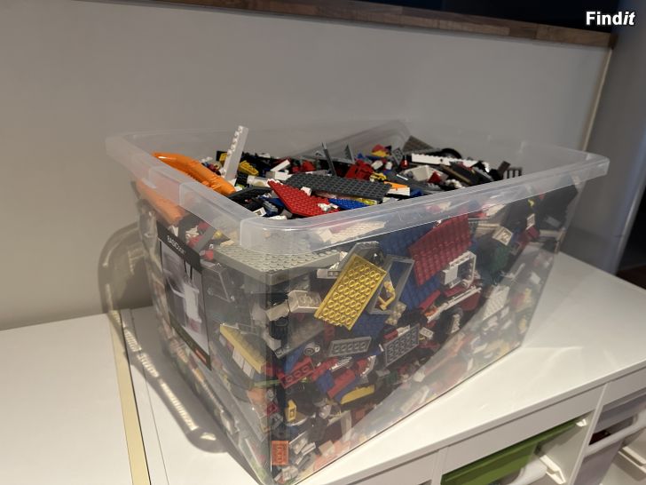 Säljes LEGO 15+ kg