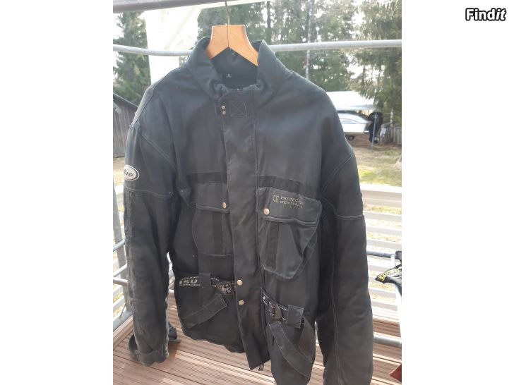 Säljes Motorcykel kläder jacka o byxor