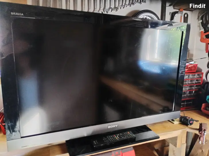 Myydään SONY TV
