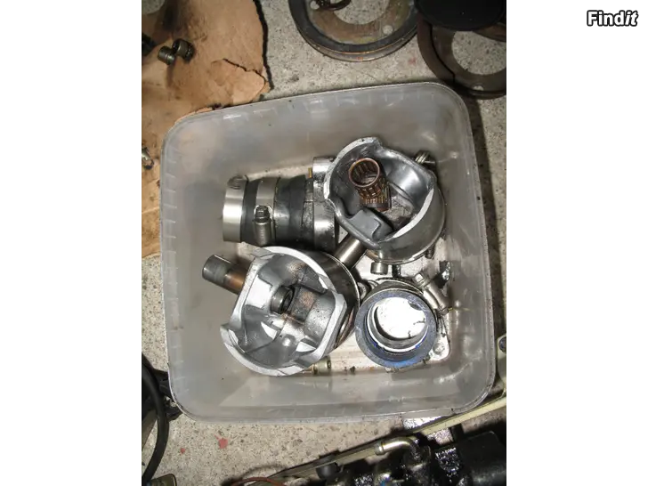 Myydään Ski-Doo MXZ 440