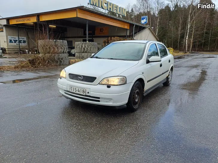 Säljes Opel Astra 1.8 bensin Automat