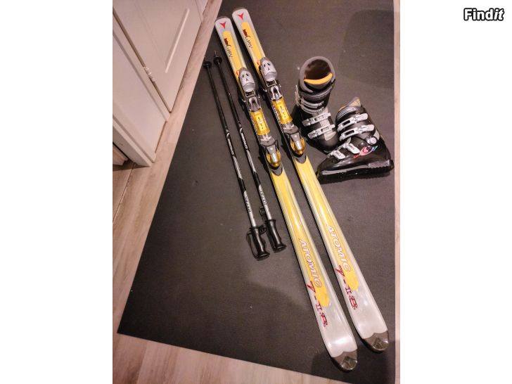 Säljes Slalomskidor Laskettelusukset Atomic 180 cm
