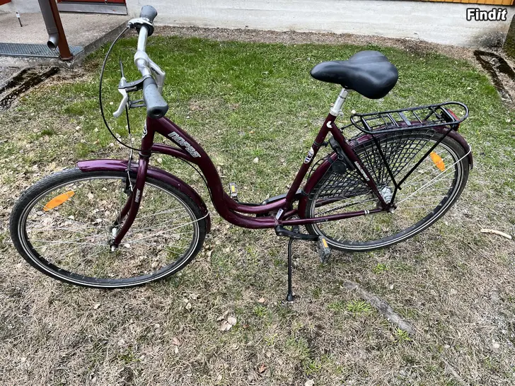 Säljes Damcykel 28