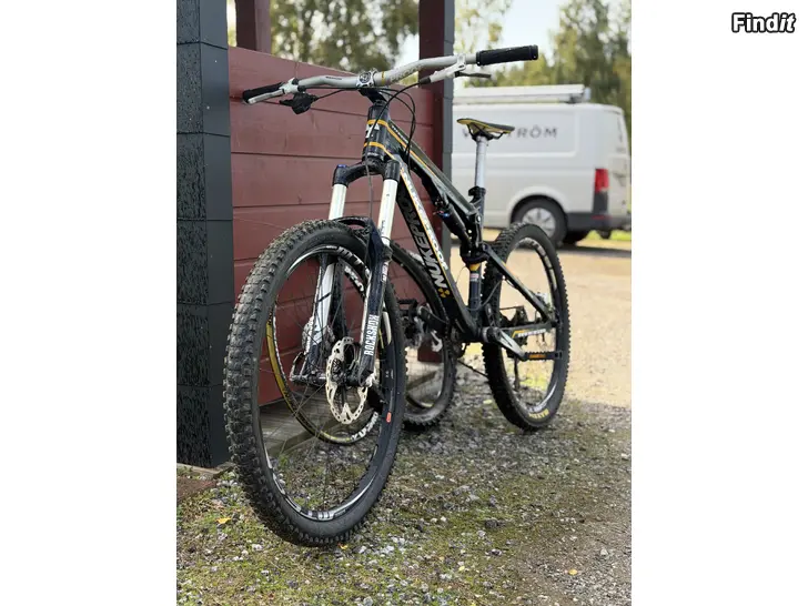 Säljes Nukeproof Mega AM 275 2014