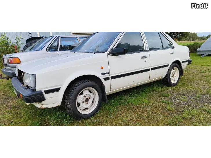 Säljes Nissan Sunny delar