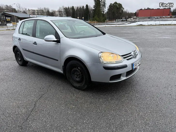 Säljes Volkswagen Golf 1.6 75kw 2005 225tkm