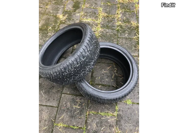 Säljes Dubbdäck 245/40 R19