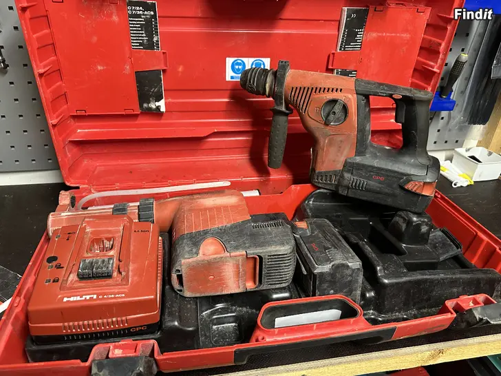 Säljes Hilti TE 7-A Slagborrmaskin + Dammuppsamlare