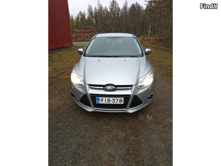 Säljes Myydään tarpeettomana juuri katsastettu Ford Focus 1.0