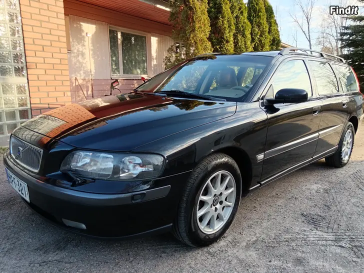 Säljes Volvo V70 2.4 A5 170-hv. SportsWagon JUURI KATSASTETTU