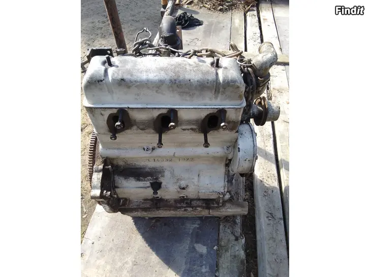 Säljes Valmet 500 tai 502 moottori