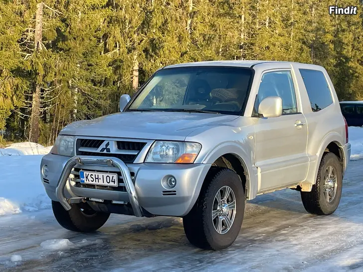 Säljes MITSUBISHI PAJERO DID 4X4 Paketbil