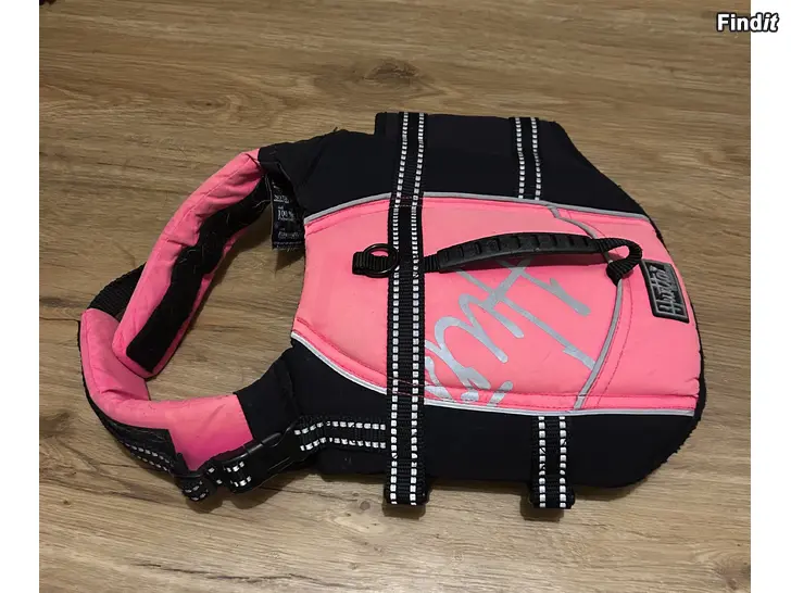 Säljes Hurtta flytväst 5-10kg