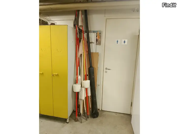 Säljes Nätiflaggor o remmare