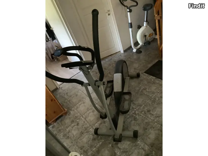 Säljes CROSS TRAINER