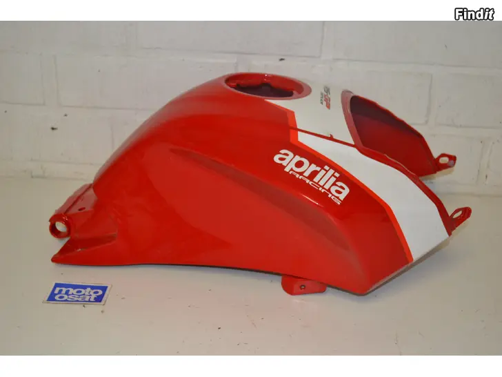 Myydään Aprilia SX 125 08-09 osia