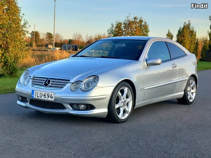 Myydään Mercedes-Benz C 220 CDi Sportcoupé Sport Edition Manual 150hv