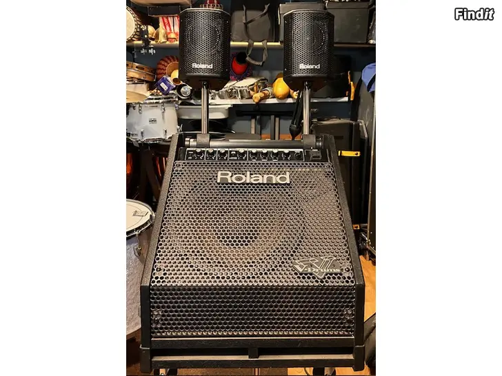 Myydään Roland PM-30 monitori-vahvistin ja kaiuttimet