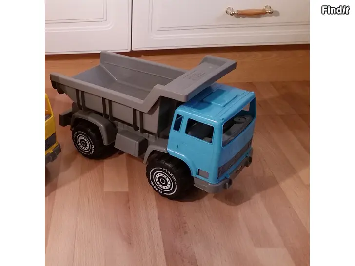 Myydään Plasto kuorma-auto Volvo 1kpl