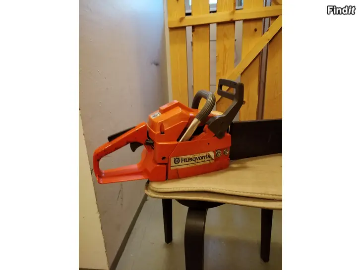 Myydään Husqvarna 36 air injection
