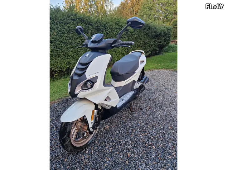Säljes Vespa, Peugeot Speedfight 4