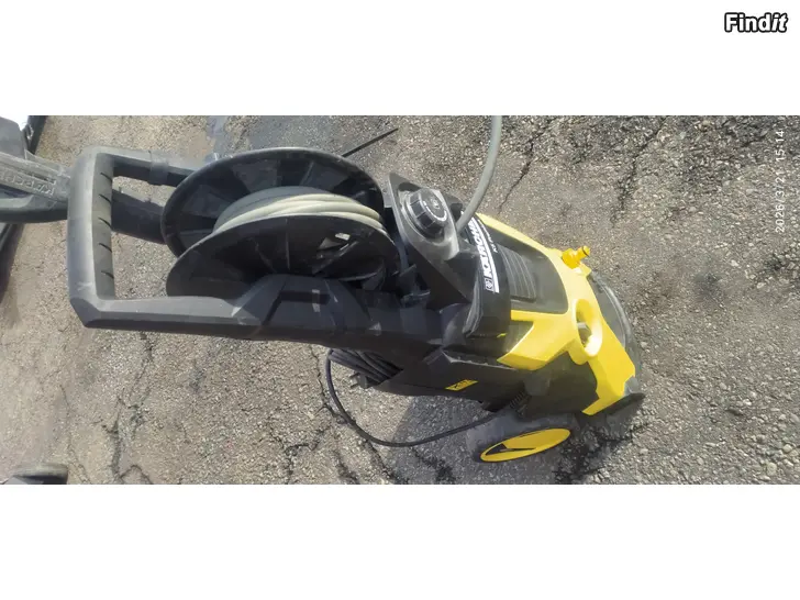 Säljes Kärcher K5 Premium högtryckstvätt med slangvinda