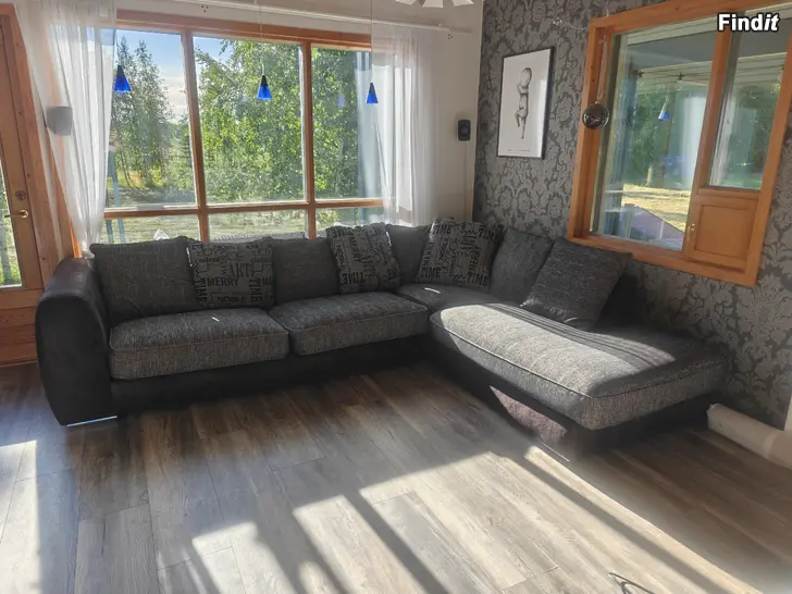 Säljes Grå/svart divansoffa