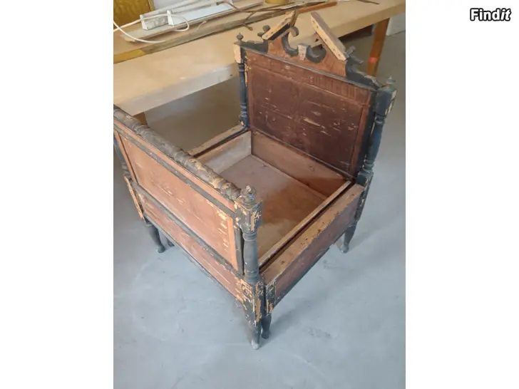 Myydään Gammaldags utdragarsäng