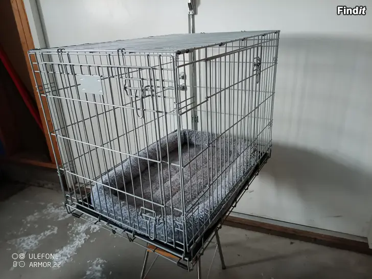 Säljes Savic hundbur