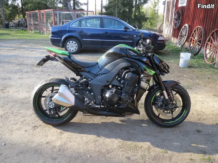 Myydään Kawaski Z 1000
