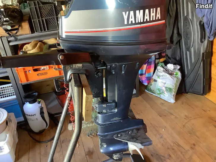 Myydään Perämoottori Yamaha 9.9 / 15hv
