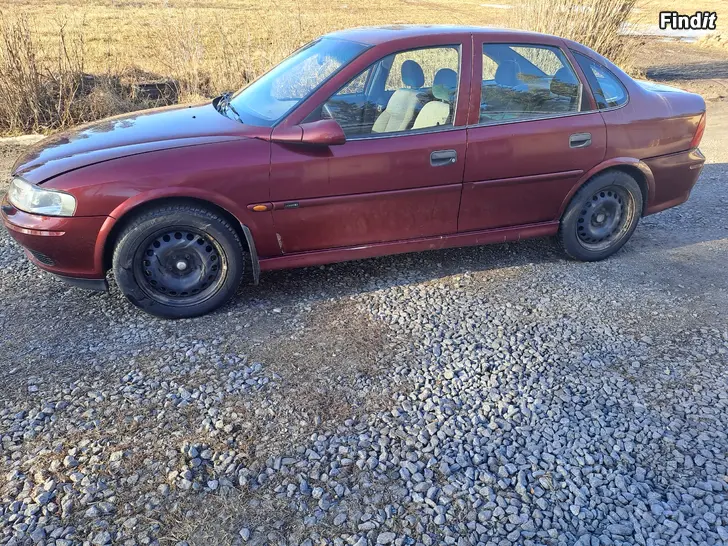 Säljes Opel vectra-b i delar